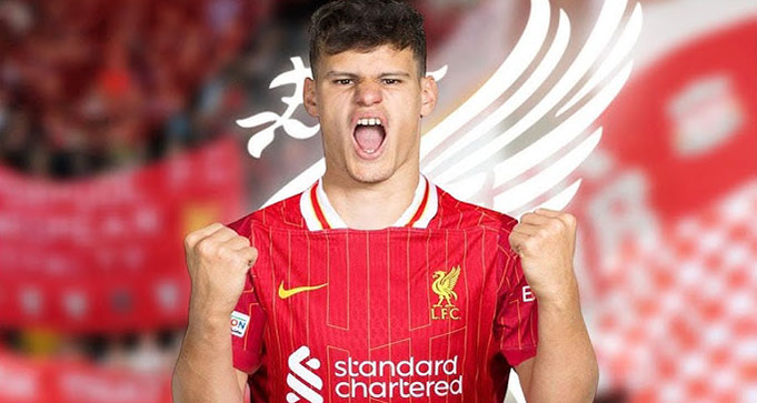 Liverpool Resmikan Kedatangan Bek Kiri Baru Milos Kerkez